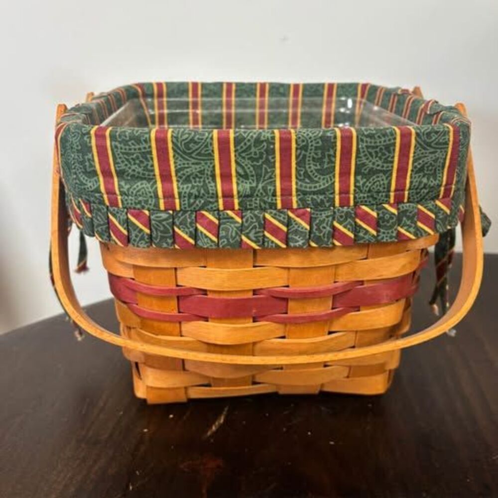 Vintage Longaberger 1995 Christmas Collection Cranberry Basket w/ Liner & Protec - Picture 2 of 7